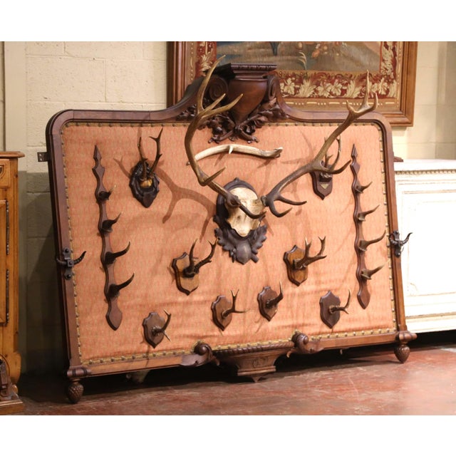 Wood 19th Century French Black Forest Style Walnut Hunting Trophy Wall Rack For Sale - Image 7 of 11
