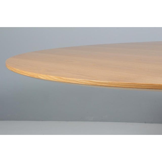 Dining Table in Circular Oak by Piet Hein for Fritz Hansen For Sale - Image 6 of 8