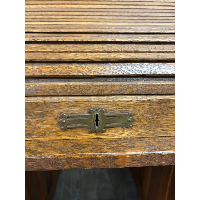 Antique American Mission Arts and Crafts Quarter Sawn White Oak Roll Top Desk For Sale - Image 12 of 14