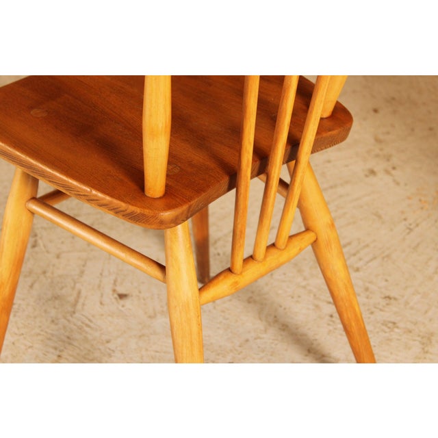 Model 391 Chairs in Elm and Beech from Ercol, 1960s, Set of 4 For Sale - Image 9 of 11