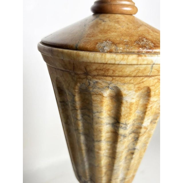 Gemstone Onyx and Resin Lamp, France, 1980 For Sale - Image 7 of 13