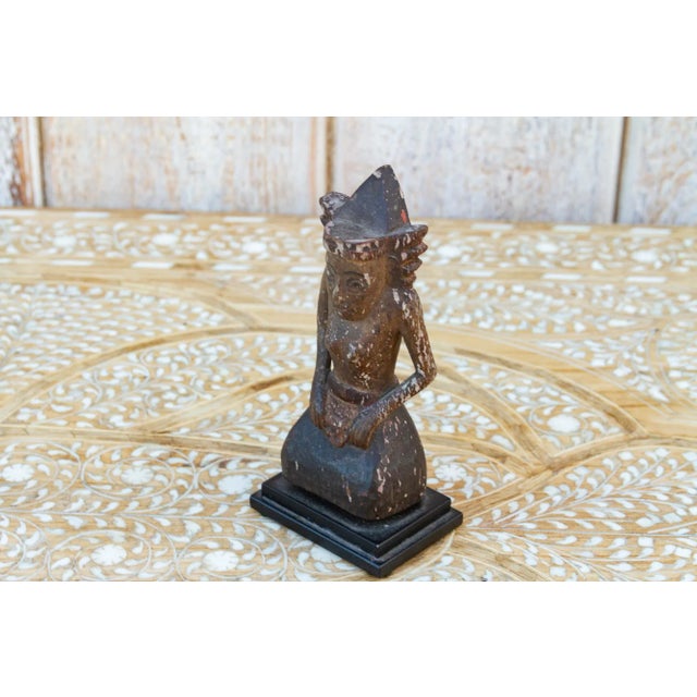 19th Century Antique Carved & Painted Balinese Praying Figurine For Sale - Image 5 of 9