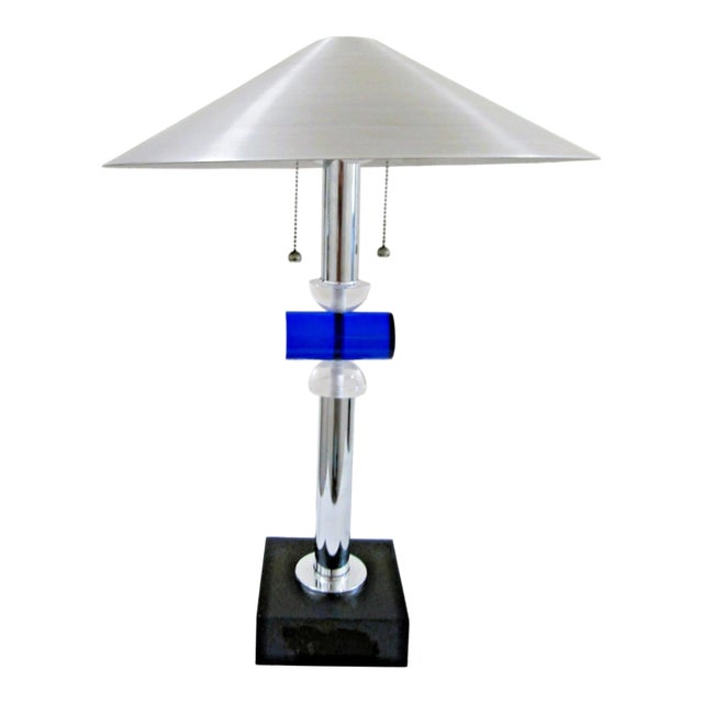 1970s Van Teal Mid-Century Modern Lucite, Chrome and Brushed Aluminum Table Lamp For Sale