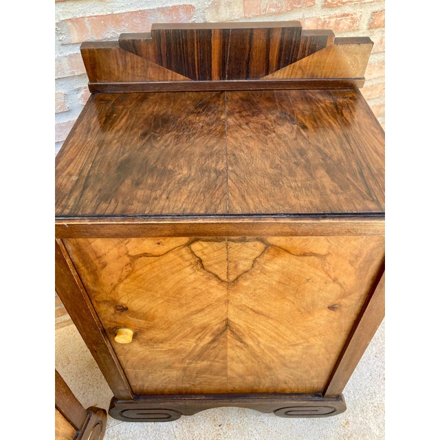 Art Deco Walnut Slab Side Cabinets or Nightstands with Carved Base, 1930s, Set of 2 For Sale - Image 13 of 18