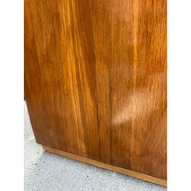 Vintage Raymond Loewy for Mengel Oak Chest of Drawers For Sale - Image 10 of 10