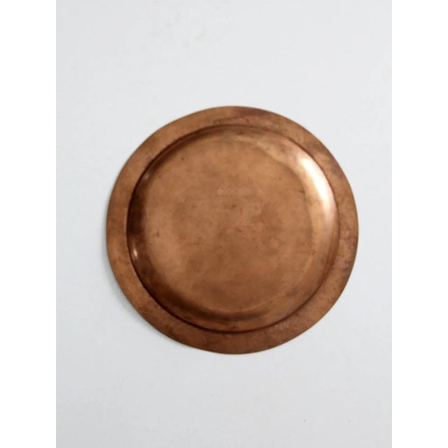 Copper Antique Arts & Crafts Hand-Hammered Copper Plate For Sale - Image 8 of 9