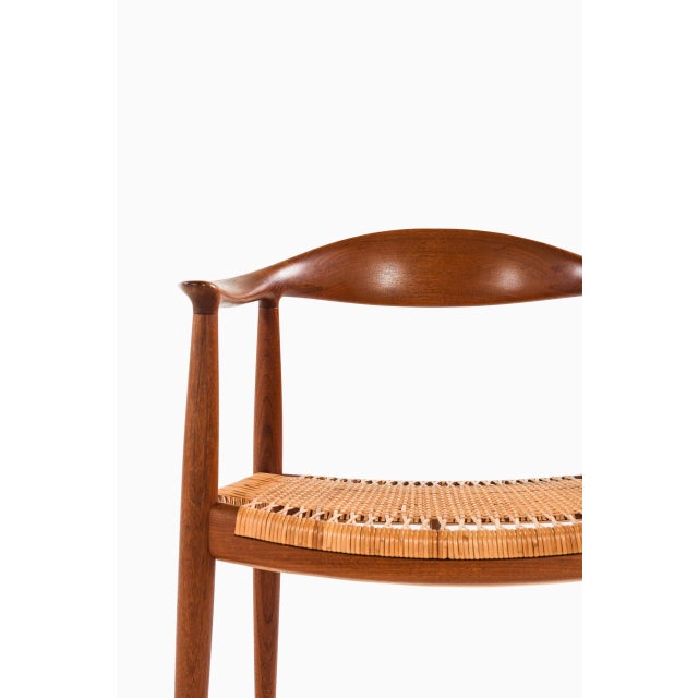 Rare armchair model JH-501 / The Chair designed by Hans Wegner. Produced by Johannes Hansen in Denmark. This piece is...