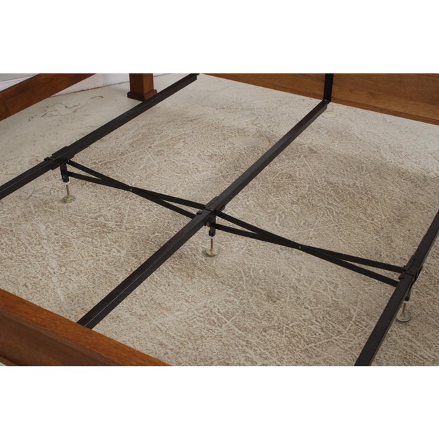 Wood Stickley Mission Oak King Size Spindle Prairie Bed For Sale - Image 7 of 18