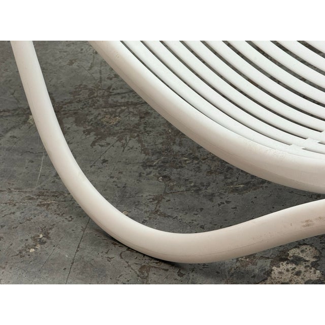 White Eugeni Quitllet Outdoor Vondom Ibiza Sun Loungers, Pair For Sale - Image 8 of 12