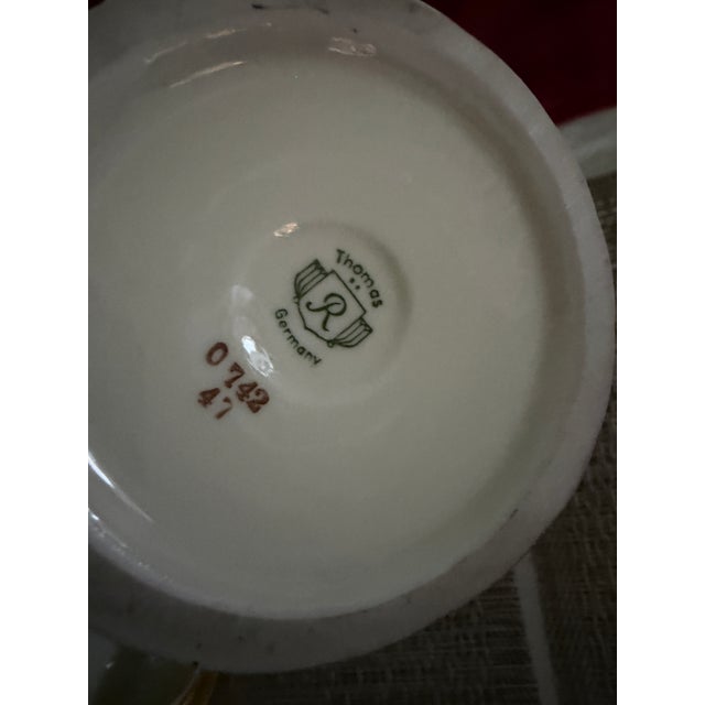 1920s Thomas Rosenthal Baluster Vase With Lid and Gold Trim. For Sale - Image 5 of 5