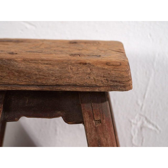 Small Antique Stool in Elm, 1900s For Sale - Image 6 of 7