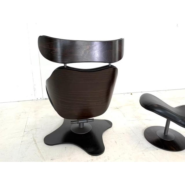 Black Set of Leather Tok Armchair & Ottoman by Toshiyuki Kita for Stokke For Sale - Image 8 of 17
