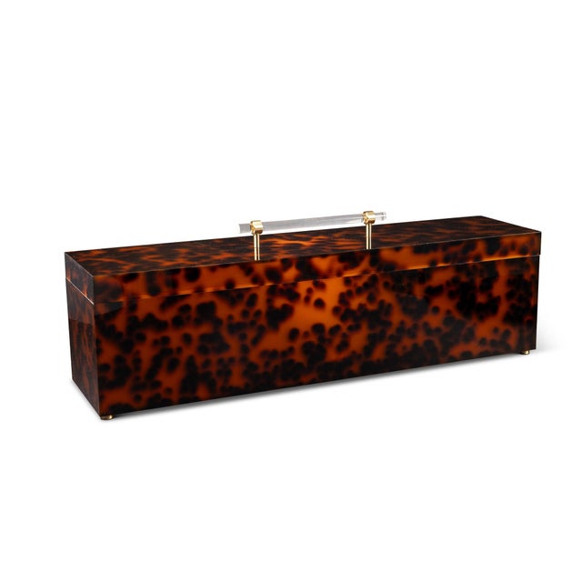 Name: Soho Tortoise Box Size: 6.75"H x 24"W x 6"D Soho tortoise is the transitional rectangle box which features a lift...