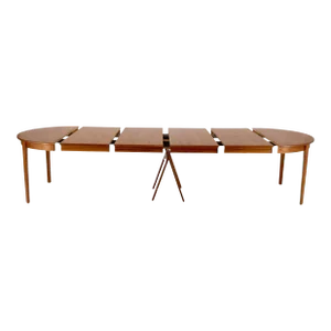 Danish Teak Mid Century Modern Round Dining Banquet Conference Table 4 Leaf