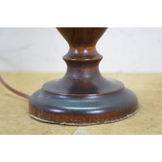 Brown Mid 20th Century Mid-Century Modern Turned Walnut Dual-Socket Urn Table Lamp With Pull Chains For Sale - Image 8 of 11