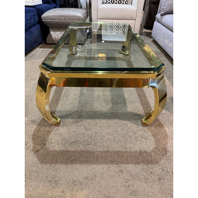 This elegant Mastercraft coffee table exemplifies the brand’s reputation for sophisticated design and refined materials....