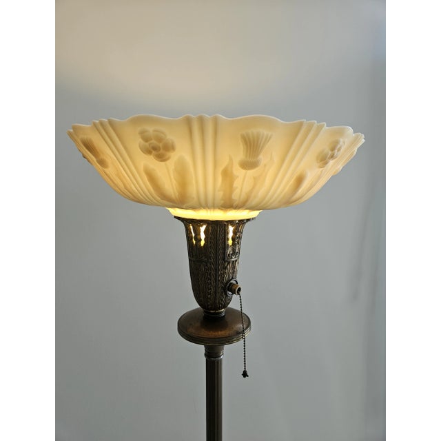 Neoclassical Antique Early 20th Century Torchiere Floor Lamp with Acanthus Leaf Motif and Onyx Base Insert For Sale - Image 3 of 11