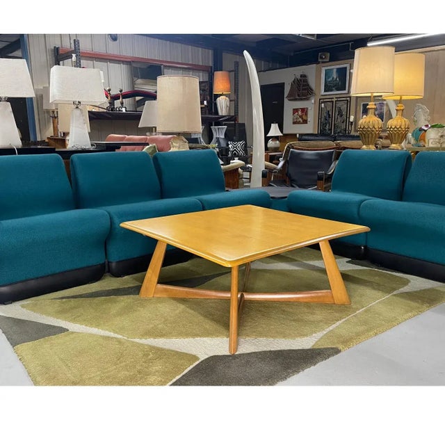 1950s Restored Mid-Century Modern Heywood Wakefield 392 G Wheat Finish Coffee Table For Sale - Image 5 of 9