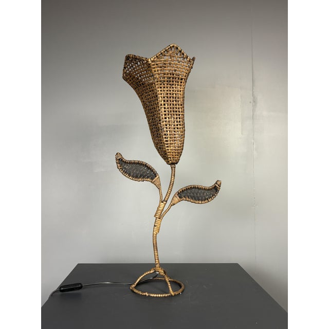 Wood Large Mid-Century French Rattan Wicker Flower Tulip Table Lamp, 1960s For Sale - Image 7 of 16