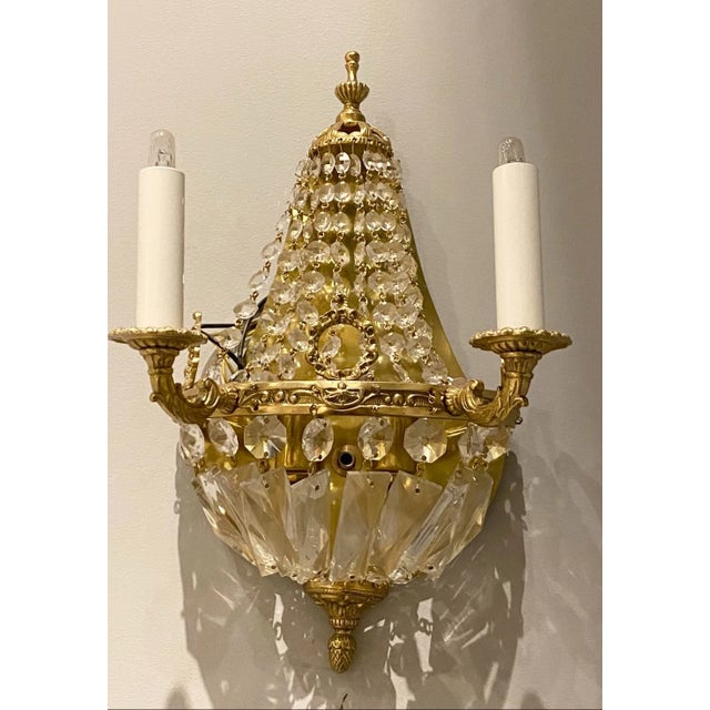 16” tall 8” across This captivating fixture is a true statement piece, designed to evoke the grandeur of Baroque and...