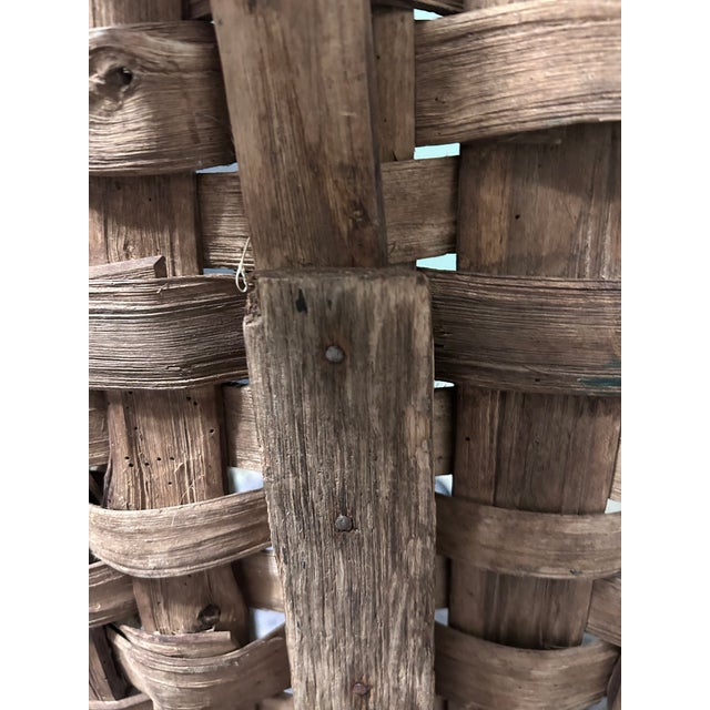 Antique/Vintage Appalachian Oak Weaved Work Basket With Runner/Skids Circe 1800-1905 Era For Sale - Image 11 of 15