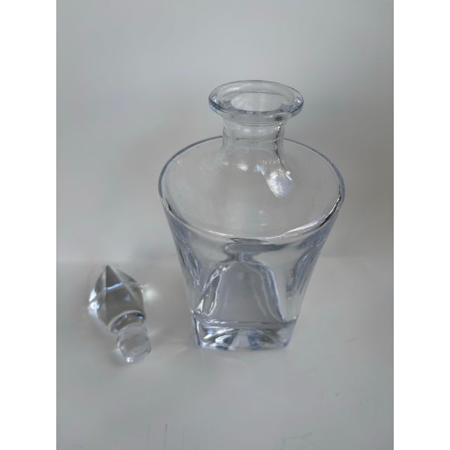 Transparent 1970s Art Deco / Bohemian Style Heavy Crystal Geometric Liquor Decanter With Faceted Stopper For Sale - Image 8 of 8