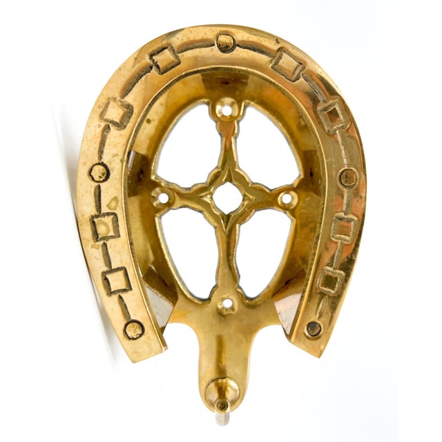Farmhouse Vintage Brass Horseshoe Wall Hat Holder & Hook – Western / Equestrian Style For Sale - Image 3 of 9