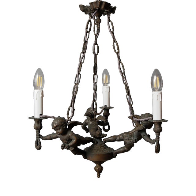 Baroque Chandelier with Putia For Sale