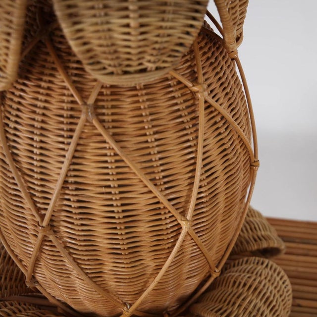Pineapple Lamps in Woven Wicker, Set of 2 For Sale - Image 12 of 14