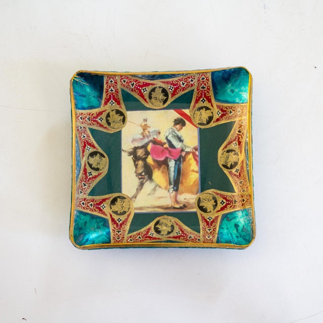 Spanish Revival Folk Art Tobacciana Catchalls Matador and Cigar Band Decoupage For Sale - Image 3 of 10