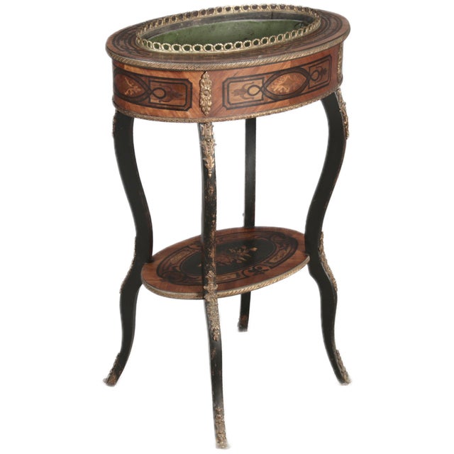 Age and Origin: This piece of furniture probably dates from around 1850 and is likely from France. Dimensions: Height...