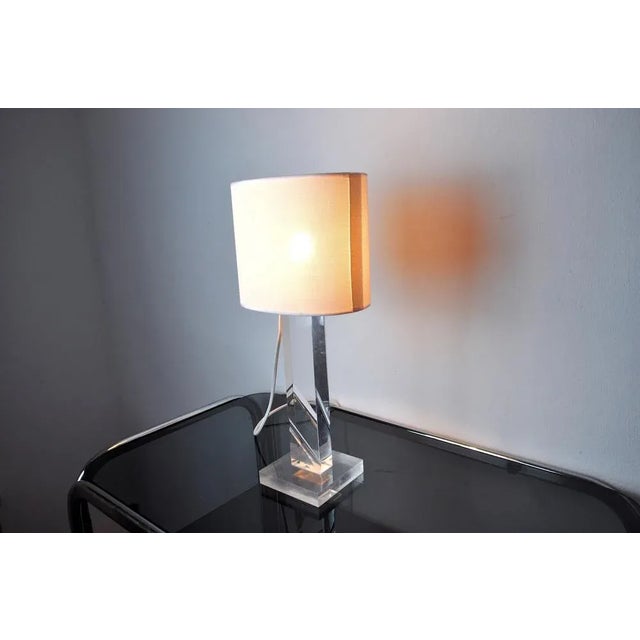 1980s Regency Table Lamp in Methacrylate, France, 1980 For Sale - Image 5 of 9