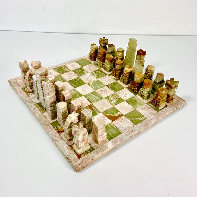 From our private collection, we are pleased to offer this Italian Marble Chess Set. It has a pink Italian Marble and sage...