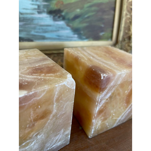 Pair of Mid-Century Italian Peach Onyx Cube Bookends, Estimated 1960s-70s. For Sale In Seattle - Image 6 of 9