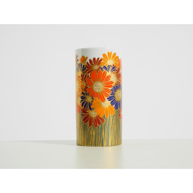 1980s Vintage Porcelain Vase by Rosamonde Nairac for Rosenthal Studio-Linie, 1980s For Sale - Image 5 of 17