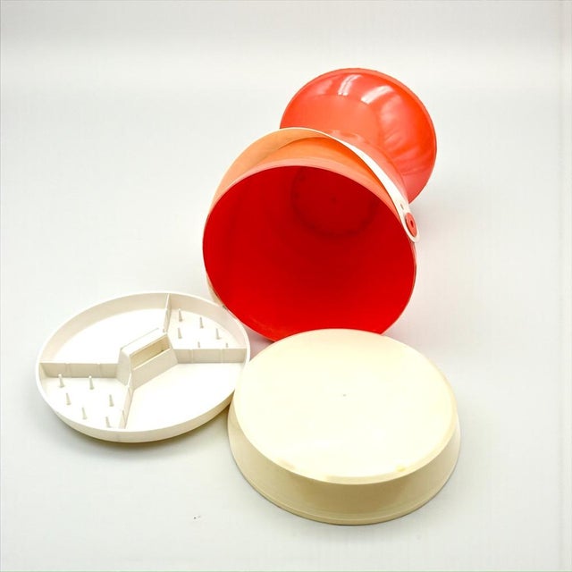 Dutch Storage Stool in Orange Molded Plastic from Flair, 1970s For Sale - Image 6 of 12