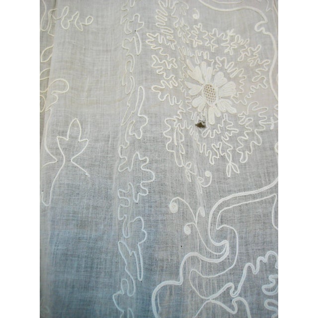 Mid 19th Century Pair of French Embroidered in Fine Cotton Sheer Curtains Napoleon III For Sale - Image 10 of 15