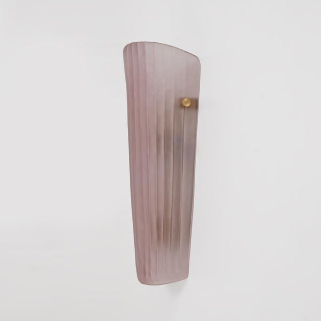 Murano Glass Wall Sconces in Pink Ribbed Glass and Brass, Italy, 2000, Set of 2 For Sale - Image 4 of 11