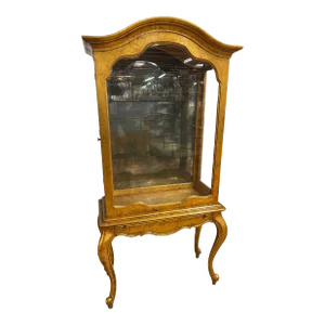 French Provincial Louis XV Style Gold Gilt Curio Cabinet