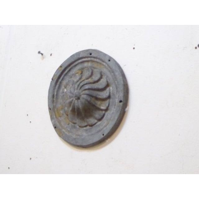 American Vintage Zinc Architectural Rosette Fragment For Sale - Image 3 of 3