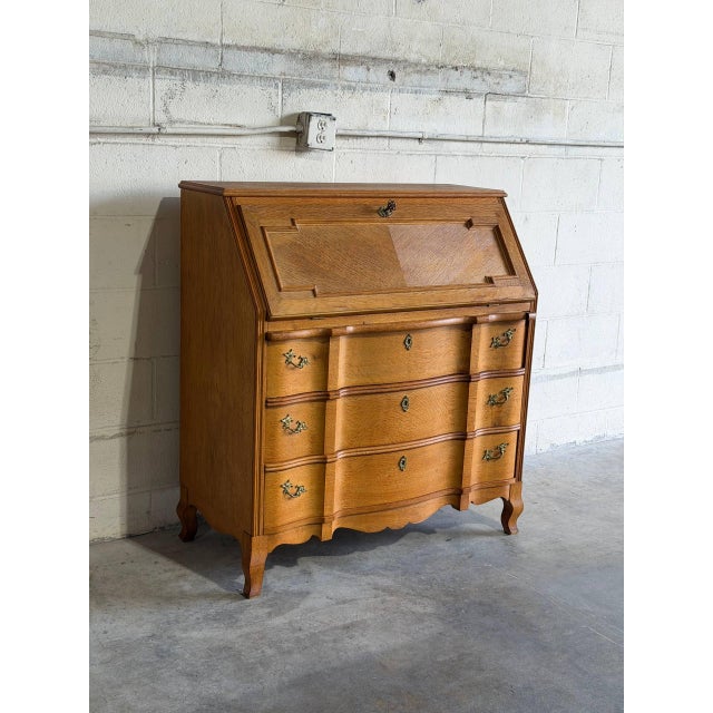 Oak Slant-Front Bureau Writing Desk With Storage Mid-Century Modern 1970s For Sale In Los Angeles - Image 6 of 11