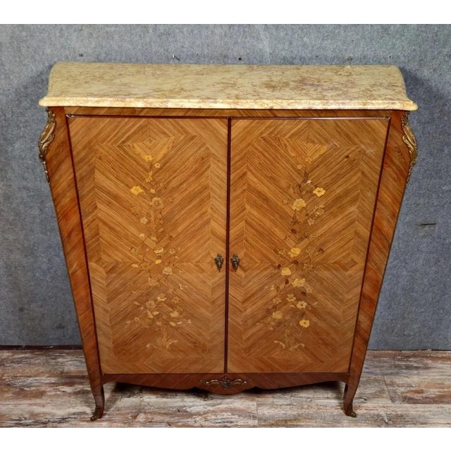 20th Century Louis XV Curved Wardrobe in Marquetry with Floral Decoration For Sale - Image 14 of 14