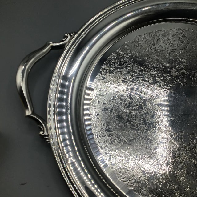 Oneida Round Silver Plated Tray With Handles - 1970 For Sale - Image 12 of 13