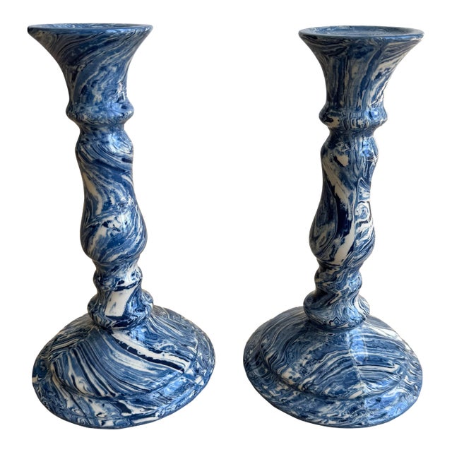 Vintage Blue & White Marbleized Ceramic Candlesticks – Pair of Agateware / Aptware Style Sculptural Candleholders For Sale