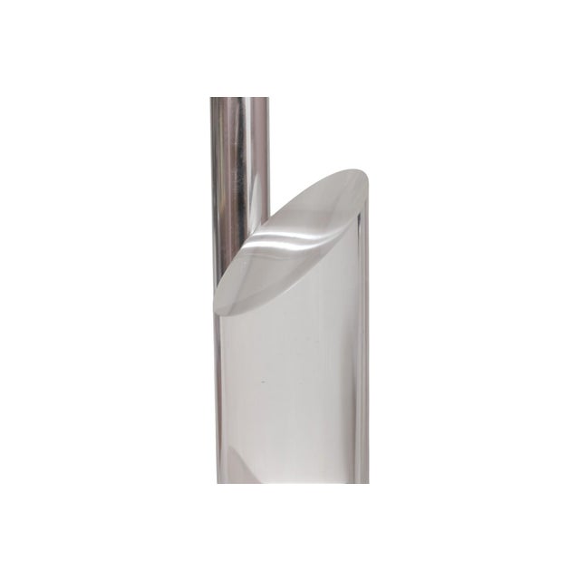 Mid Century Modern Lucite Table Lamps, a Pair For Sale In Tampa - Image 6 of 8