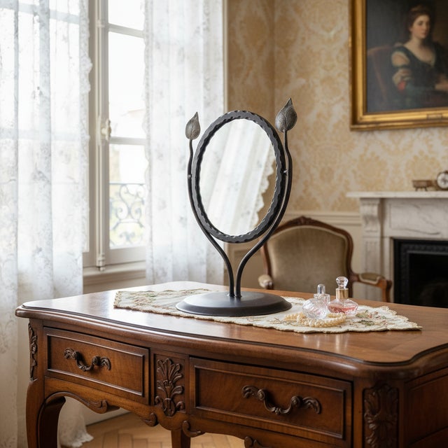 The Artisan Vanity Mirror: Elegance for Your Rituals Transform your daily beauty routine into a moment of luxury. This...