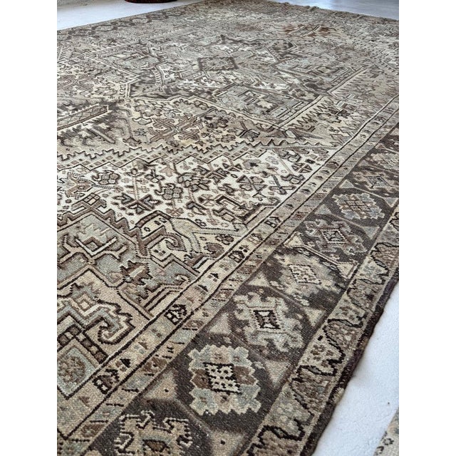Vintage Heriz Abrash and Earthy Cool Palette Taupe Rug 9.4 x 12.5 For Sale - Image 11 of 14