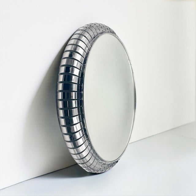 Metal Space Age Chrome Mirror with Integrated Lighting, Italy, 1970s For Sale - Image 7 of 15