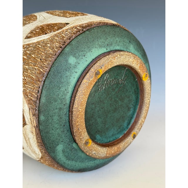 Mid-Century Joel Edwards Large Studio Pottery Lidded Jar For Sale - Image 13 of 15