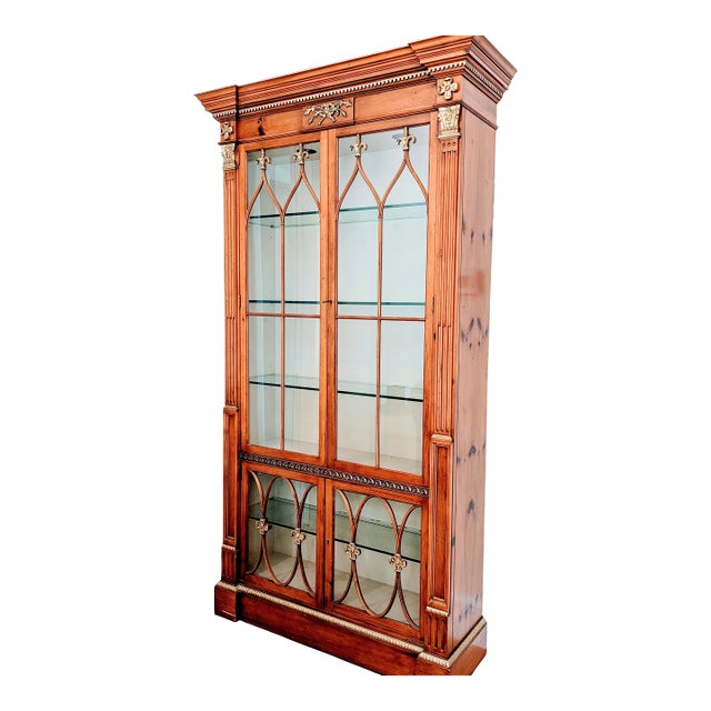 1990s Baker Collector's Edition Pine Curio Display Cabinet W. Gold Gilt For Sale